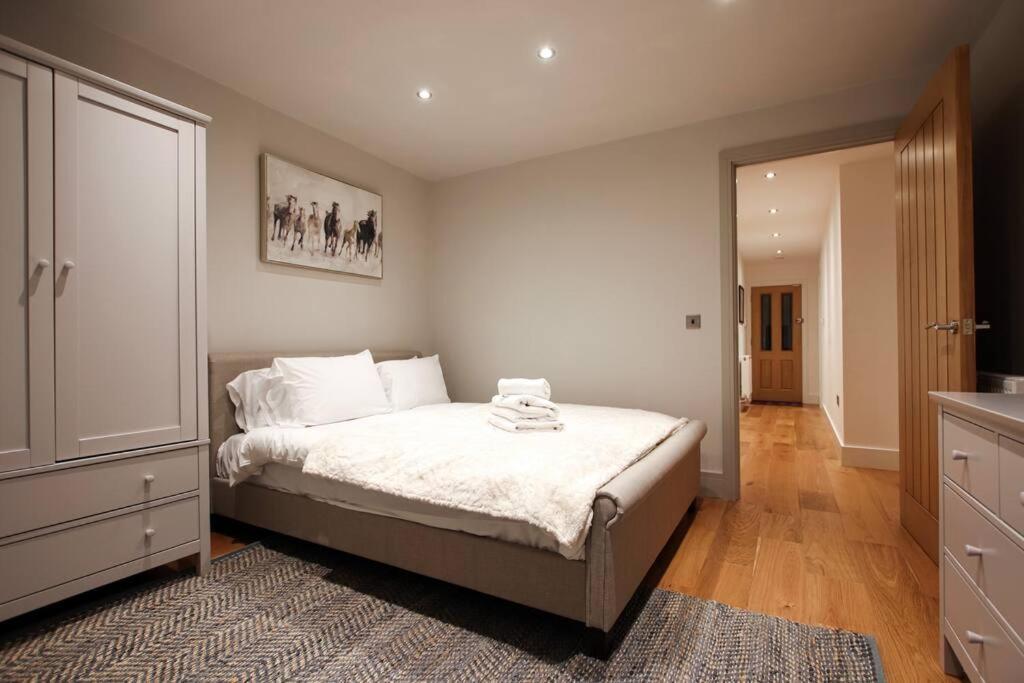 Stylish 2 Bed Home In The Heart Of Clifton Bristol Exterior foto